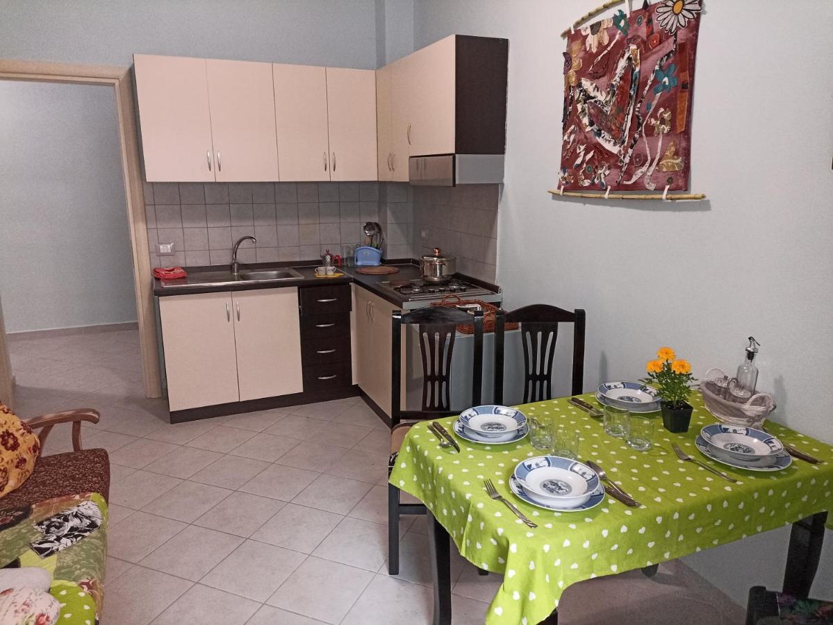 10 Apartmants Olimpia Mir Durrës Esterno foto