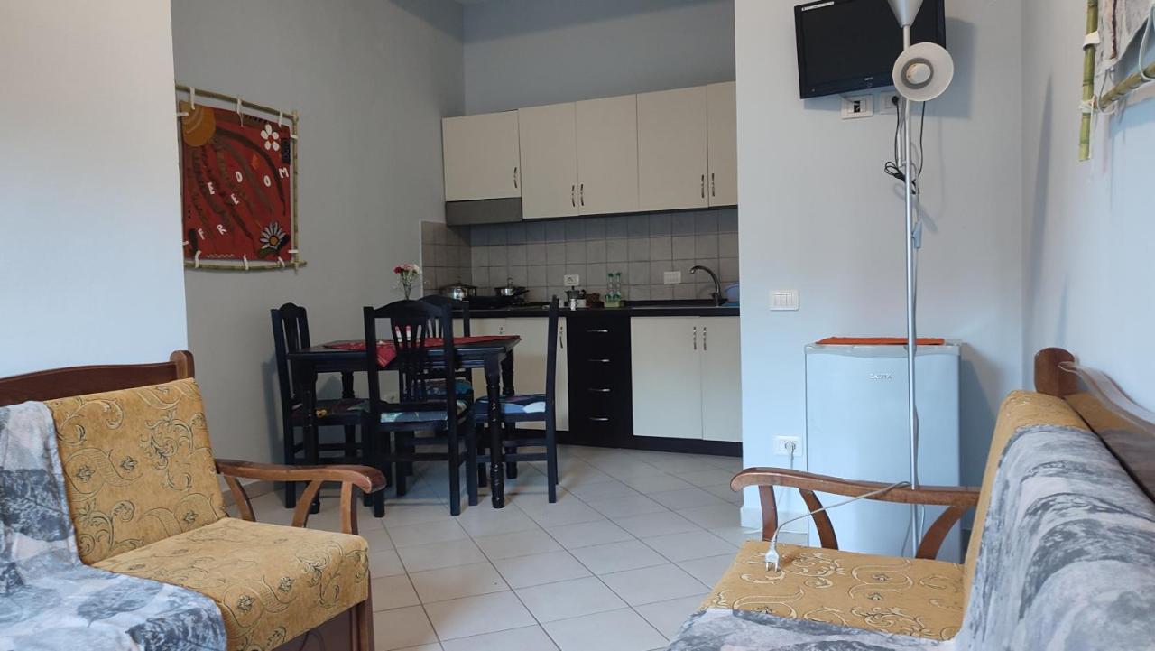 10 Apartmants Olimpia Mir Durrës Esterno foto