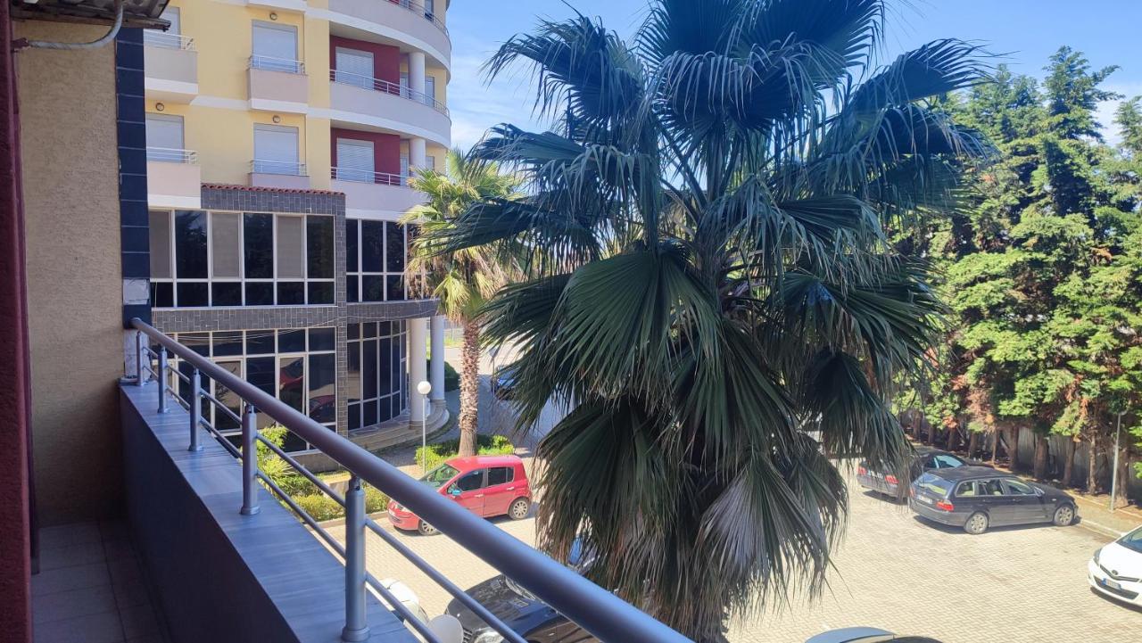 10 Apartmants Olimpia Mir Durrës Esterno foto