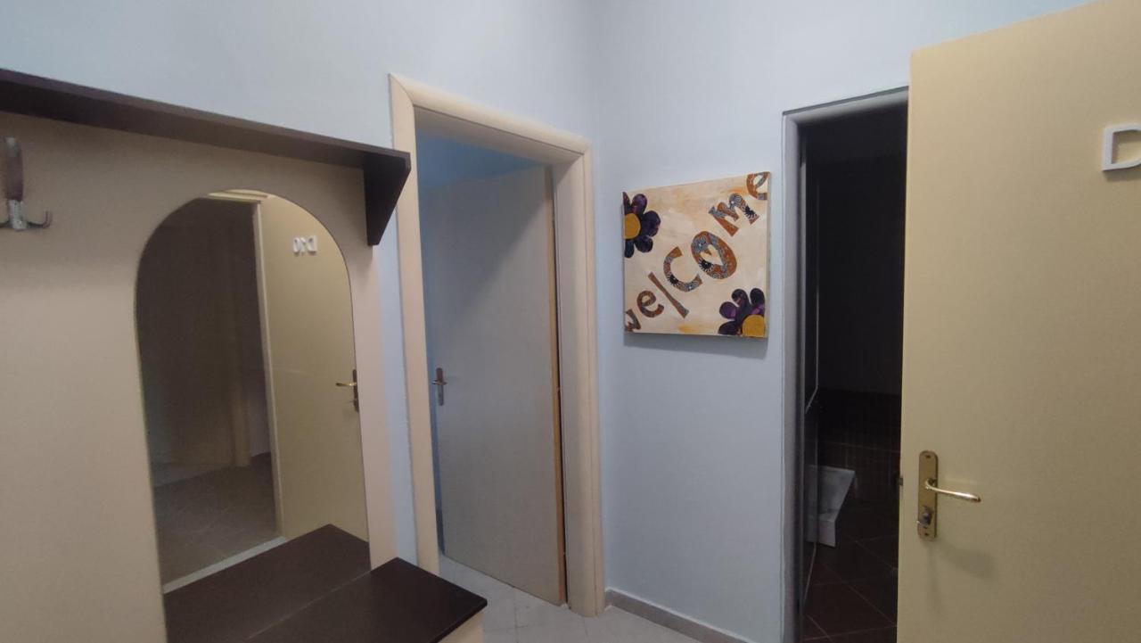 10 Apartmants Olimpia Mir Durrës Esterno foto