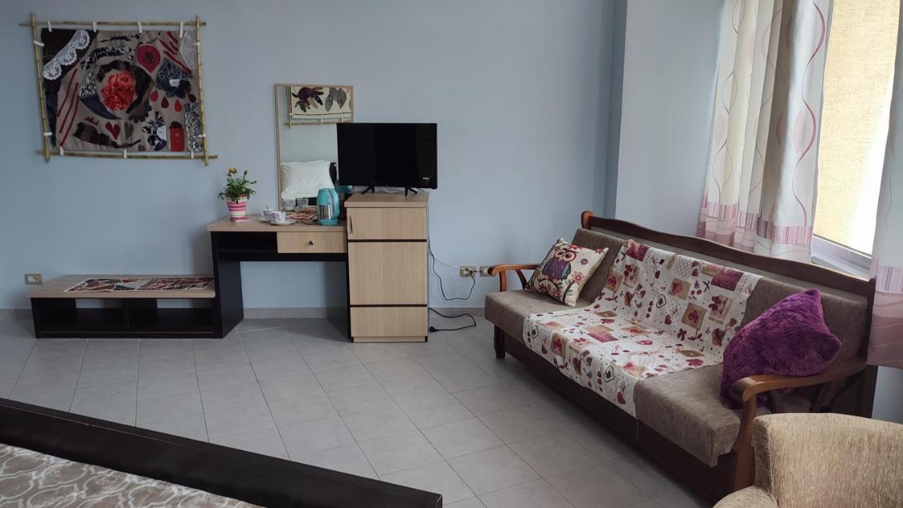10 Apartmants Olimpia Mir Durrës Esterno foto