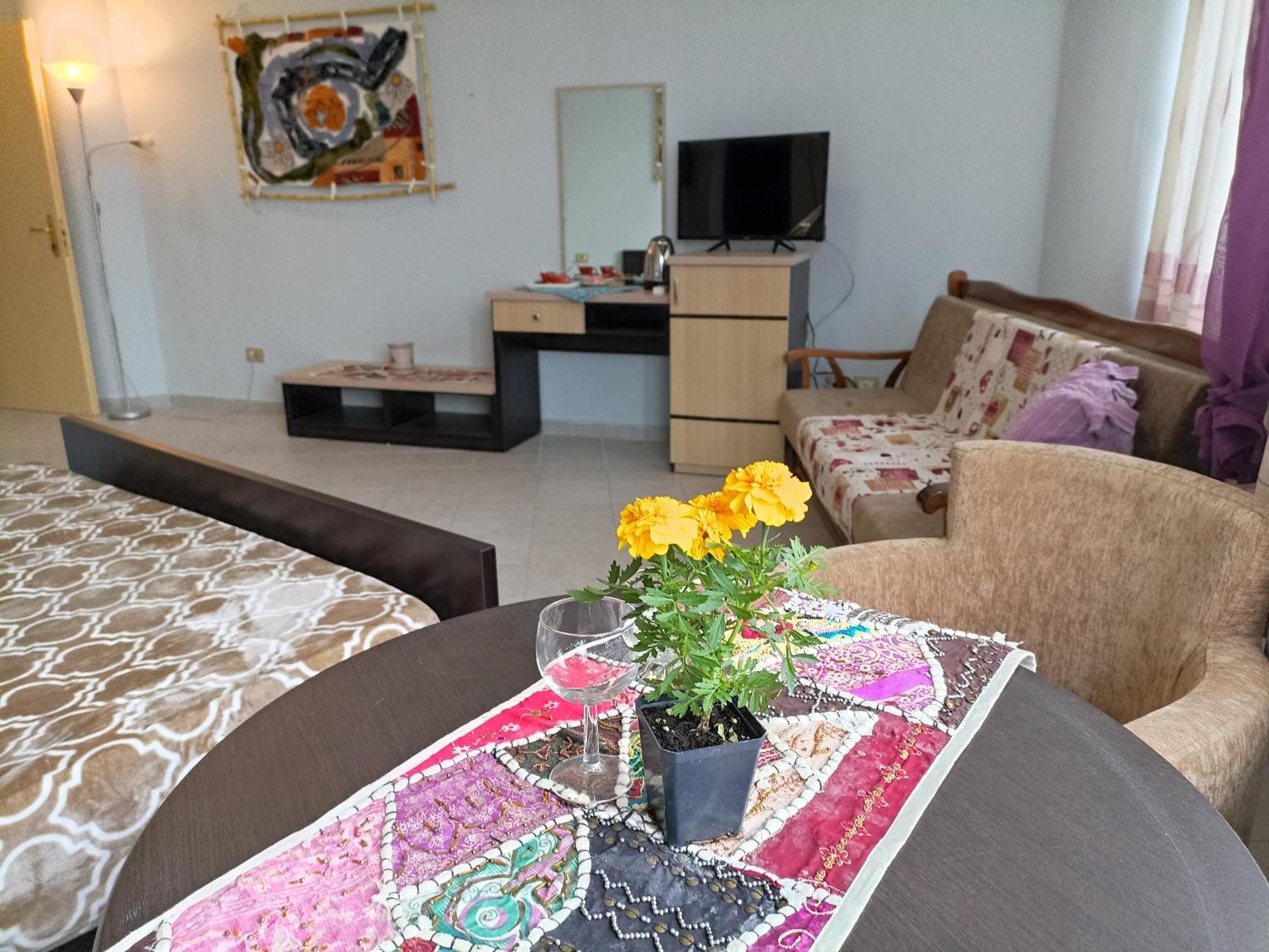 10 Apartmants Olimpia Mir Durrës Esterno foto